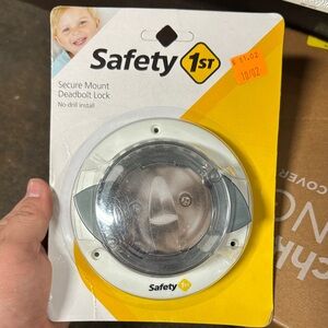 Safety 1st Secure Mount Deadbolt Lock